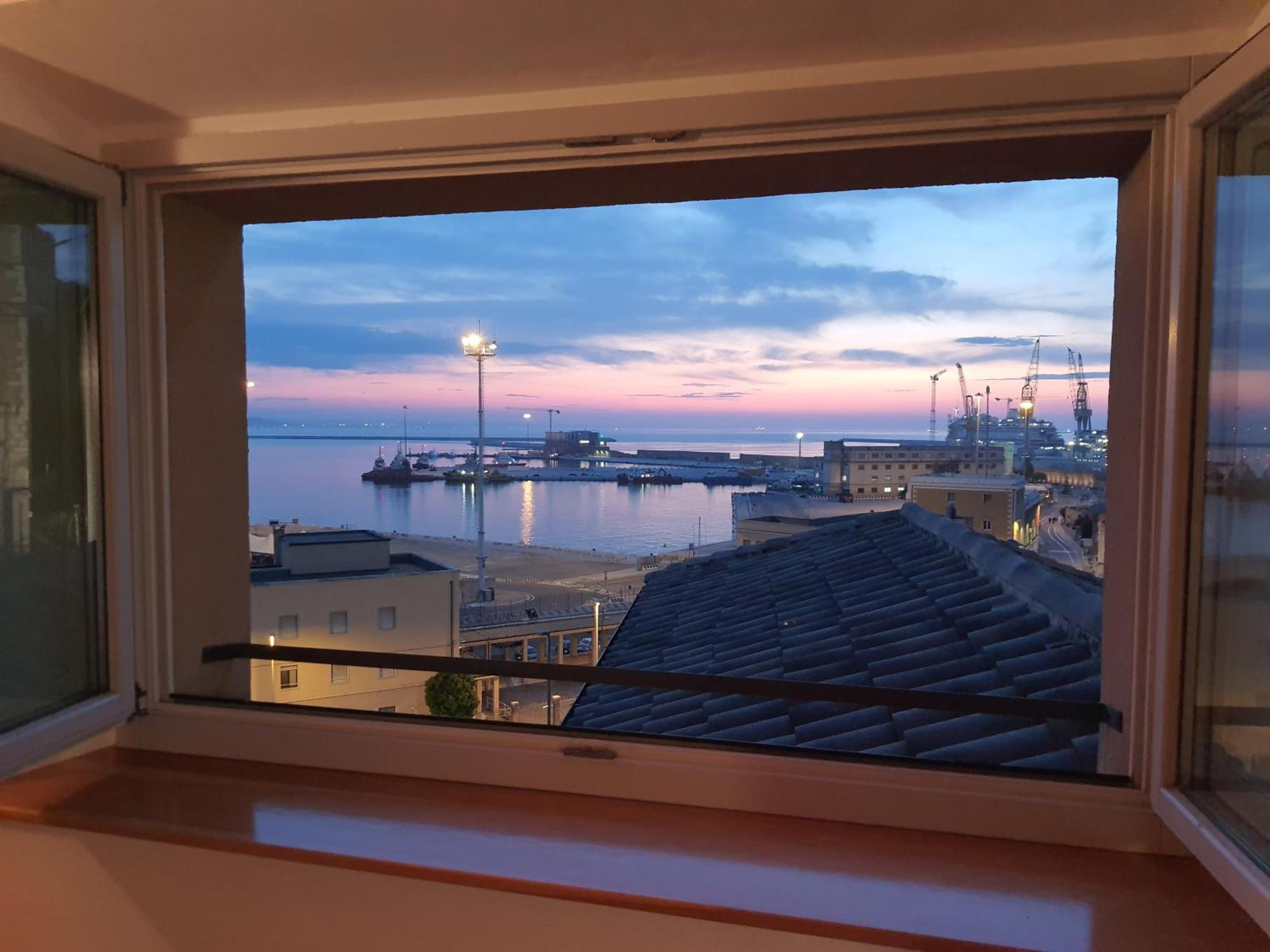 La Finestra Sul Porto Apartment Ancona Luaran gambar